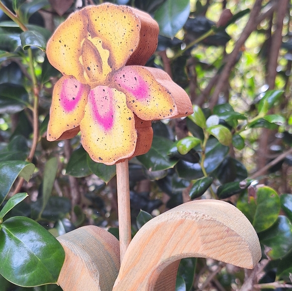 Wooden Flower Artist Made Sculpture Iris Orchid Handpainted Wood Floral Decor - Picture 16 of 17